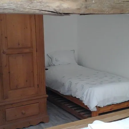 Penzion Lemon Tree House LʼAbsie